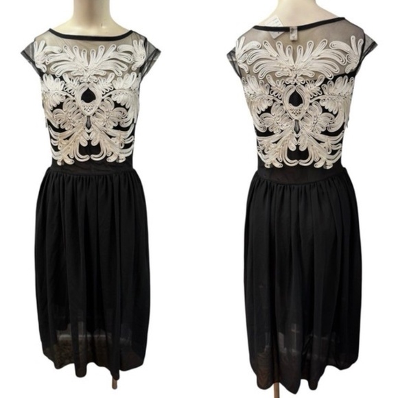 Ho,Woman,Dress Japones Formal,Black-White,Size 10,Cap sleeve,Zipper,Presses.! - Picture 1 of 12